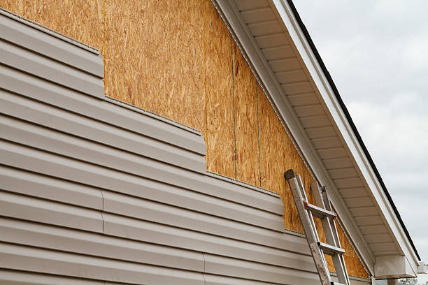 24/7 Emergency Vinyl Siding experts in Sanford, CO